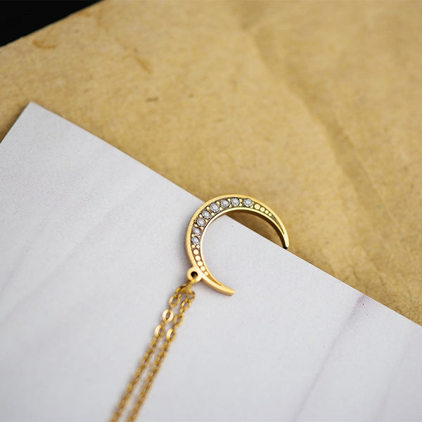 New Simple Crescent Moon Necklace