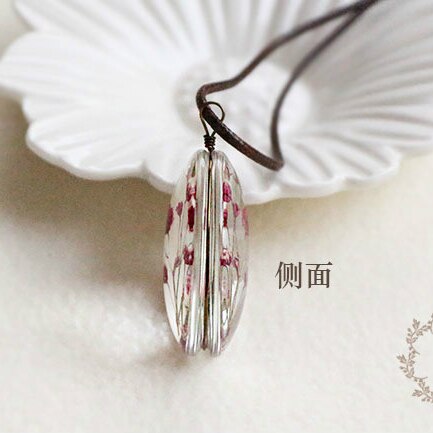 Handmade Dried Flower Necklace