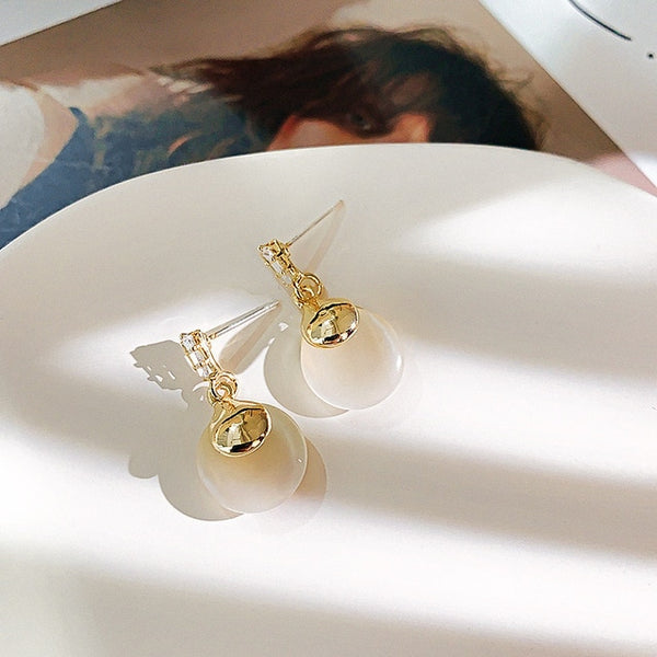 Kinn Baroque Pearl Drop Earrings